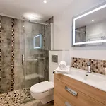 Holiday home Maison Amande *